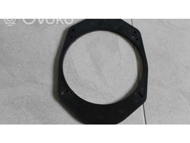 Передняя отделка громкоговорителя