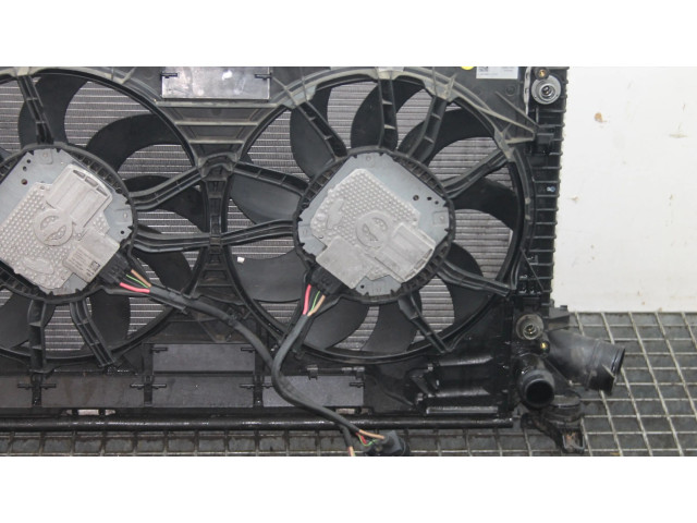 Комплект радиатора     4H0121003N    Audi Q5 SQ5 