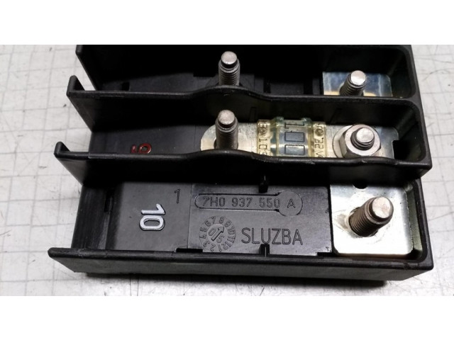 Pojistková skříňka 7H0937550A, 7H6970187B Volkswagen Transporter - Caravelle T5 2006