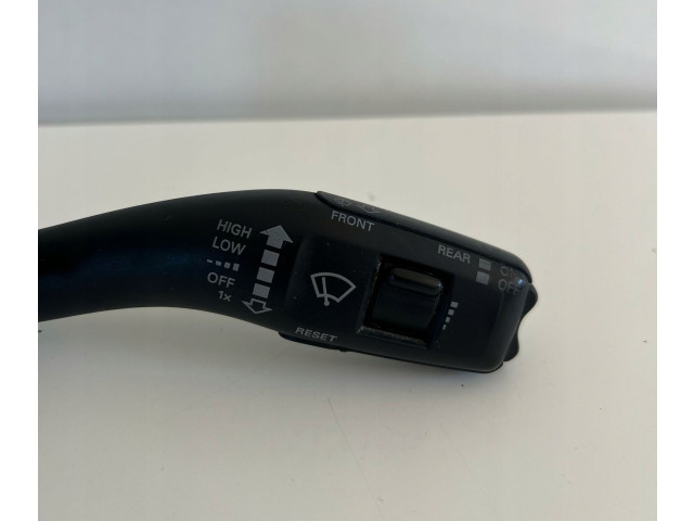 Ручка стеклоочистителей 8P0953519E   Audi A3 S3 8L