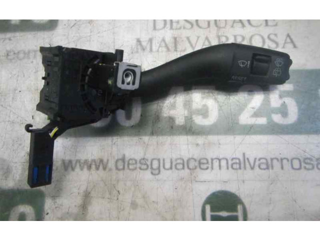 Ручка стеклоочистителей 8P0953519E9B9   Audi A3 S3 8P