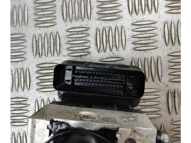 Блок АБС 1K0907379CC, 1K0614517EK Skoda Yeti (5L) 2009 - 2017 года