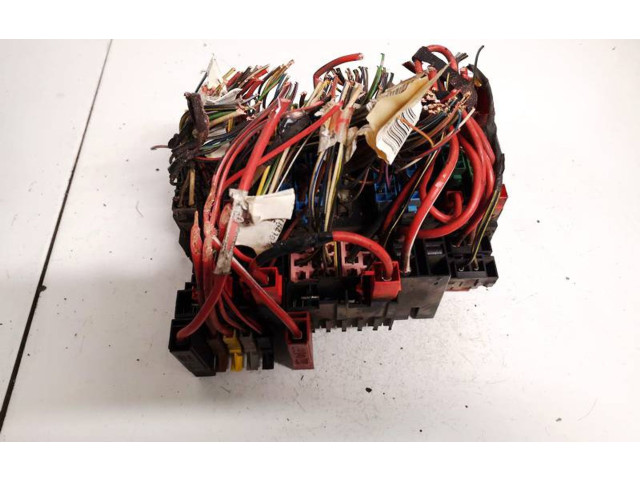 Блок предохранителей 357937039, 357937039 Ford Galaxy