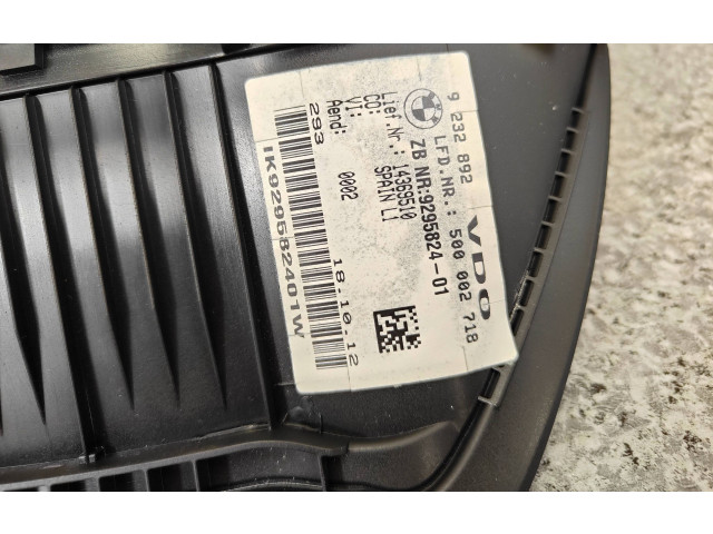 Přístrojová deska BMW 1 F20 F21 2012 9295824