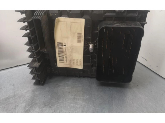 Pojistková skříňka 1K0937125, 1K0937125 Volkswagen Caddy