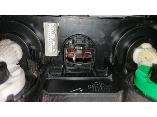 Блок управления климат-контролем 97250-B9000 Hyundai i10