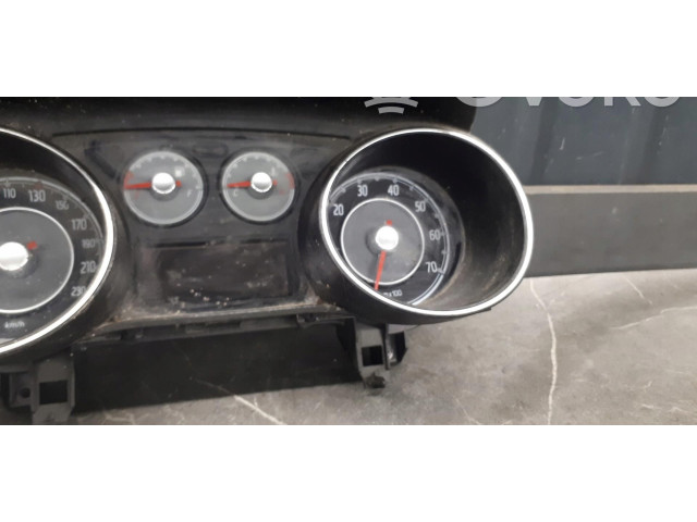 Přístrojová deska Fiat Punto Evo 2014 51852796