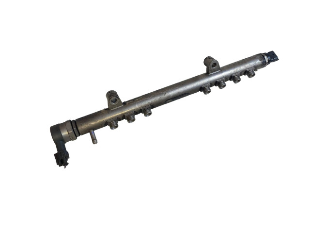 Топливная рампа 0445215025, 002474L3 Volvo V70 для двигателя D5244T15