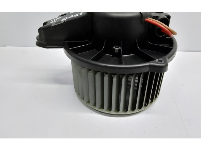 Вентилятор печки    4B1820021B   Audi A6 S6 C4 4A