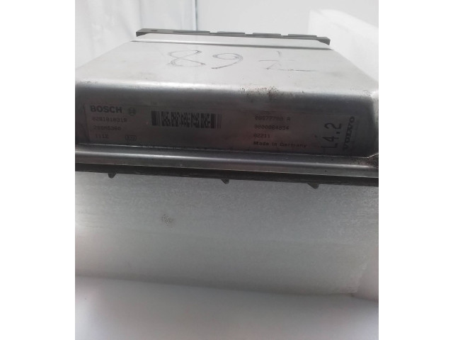 Блок управления двигателя 0281010319, 08677700A Volvo S60