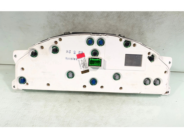 Панель приборов 8637997, 8602475   Volvo V70       