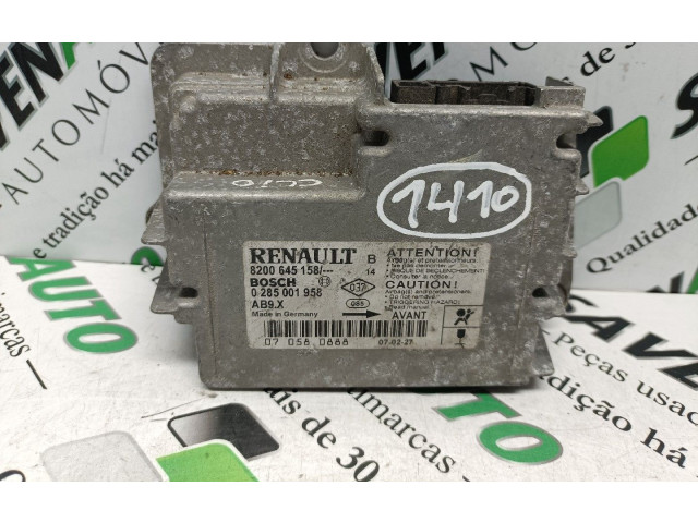 Блок подушек безопасности SV2-25-04-07 Renault Clio III