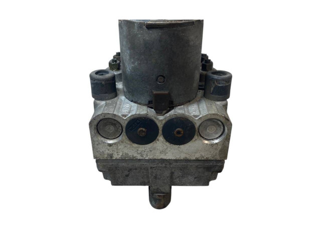Блок АБС 701614111D, 0265220008 Volkswagen Transporter - Caravelle T4 1991 - 2003 года