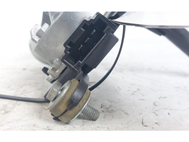 Zámek zadních dveří A2059063400 Mercedes-Benz C AMG W205 2014