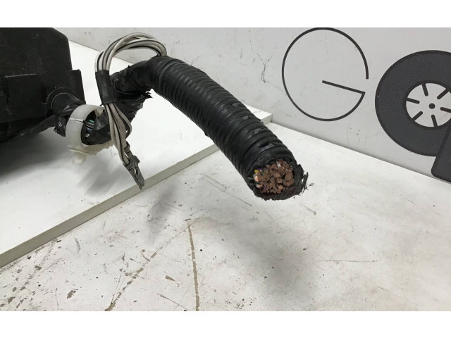 Pojistková skříňka Toyota Land Cruiser (J150) 2015