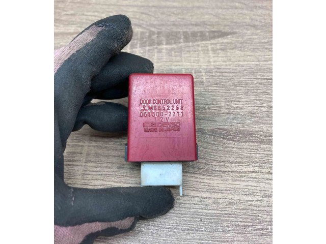 Панель приборов MB852268, 0515002211 Mitsubishi Colt