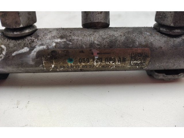Топливная рампа 059130089AB   Audi A6 S6 C6 4F  