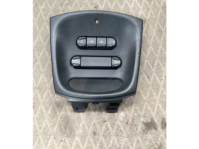 Другие блоки управления / модули VF8258, 822548   Chrysler Voyager