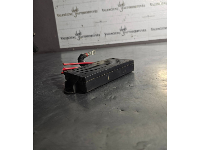 Блок предохранителей 9441776 Volvo V70