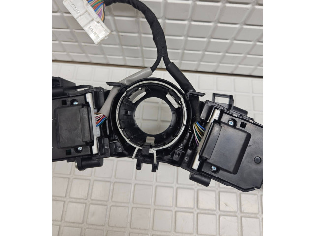 Ручка поворотов/ фонарей 17J613   Toyota RAV 4 (XA50)       