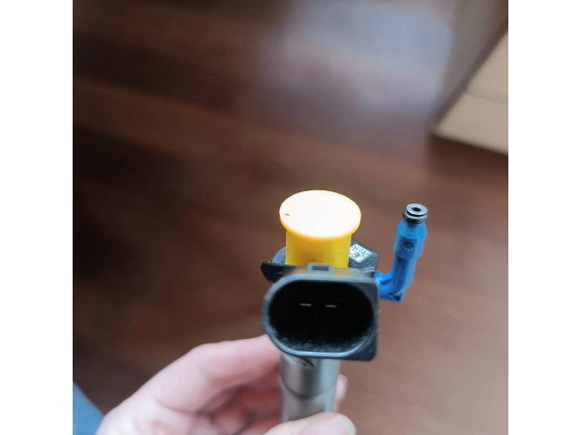 Vstřikovač A6540700187 Mercedes-Benz E W213 pro naftový motor 2.0