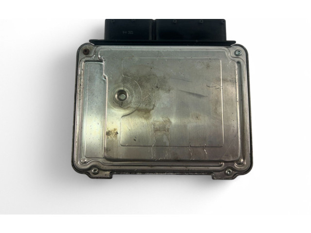 Руль Skoda Octavia Mk2 (1Z) 2004 - 2013 года 03G906021LB, 0281013238