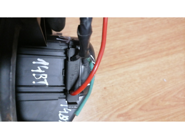 Вентилятор печки M490306680 Citroen Berlingo