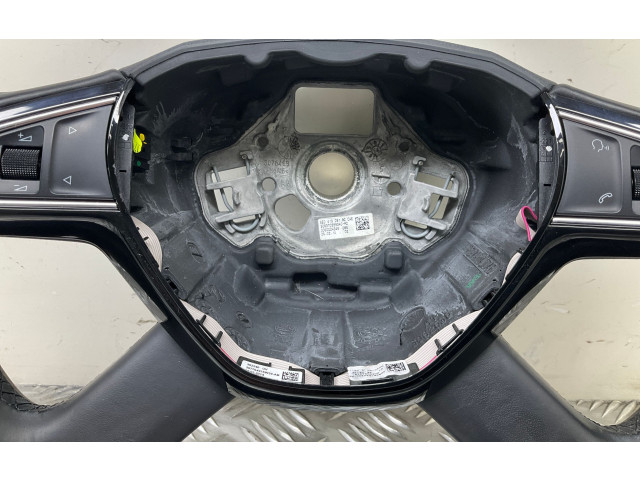 Руль Skoda Octavia Mk3 (5E)  2013 - 2019 года 5E0419091AC      