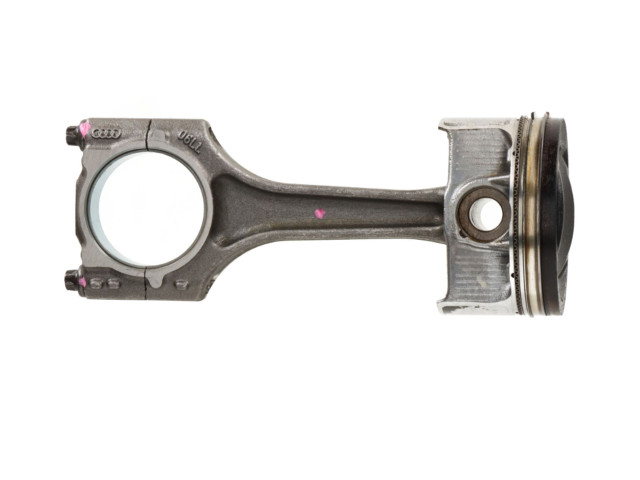 Шатун 06H198401D Audi Q2 -