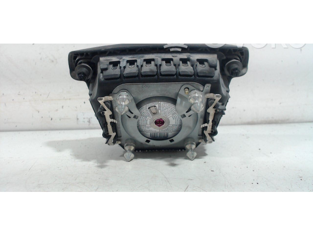 Подушка безопасности водителя 7H0880201   Volkswagen Transporter - Caravelle T5