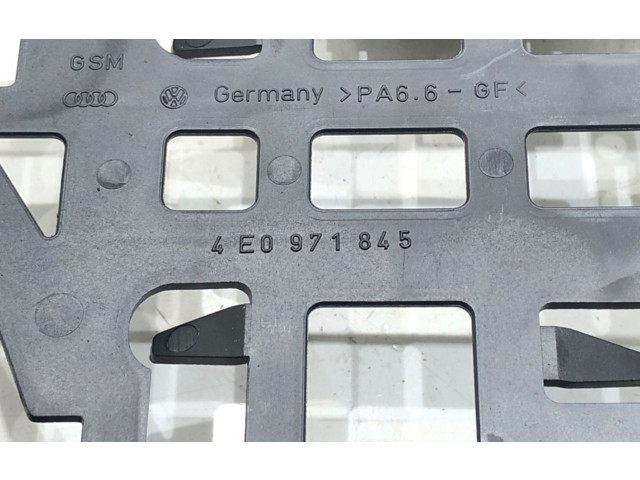 Блок предохранителей  4E0971845   Audi A8 S8 D3 4E    