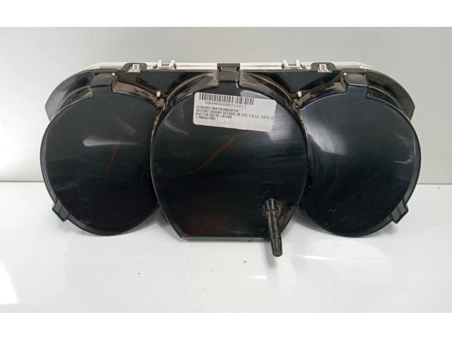 Панель приборов 34110-67JA0   Suzuki Grand Vitara I       