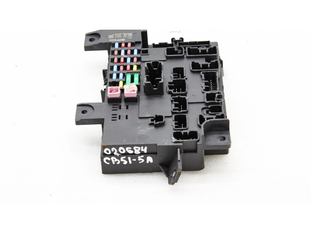 Блок предохранителей 8637c620, 10r057749 Mitsubishi Outlander