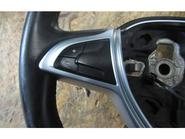 Руль Dacia Duster II  2017 -  года 281158982R, 276660      