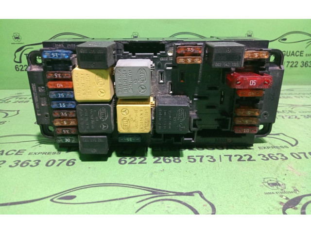 Pojistková skříňka 2035452701 Mercedes-Benz C W203 2007