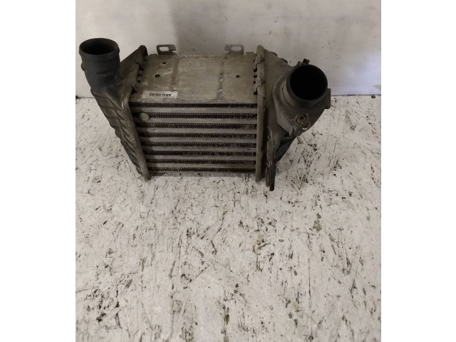 Интеркулер 1H0145805B Volkswagen Golf III