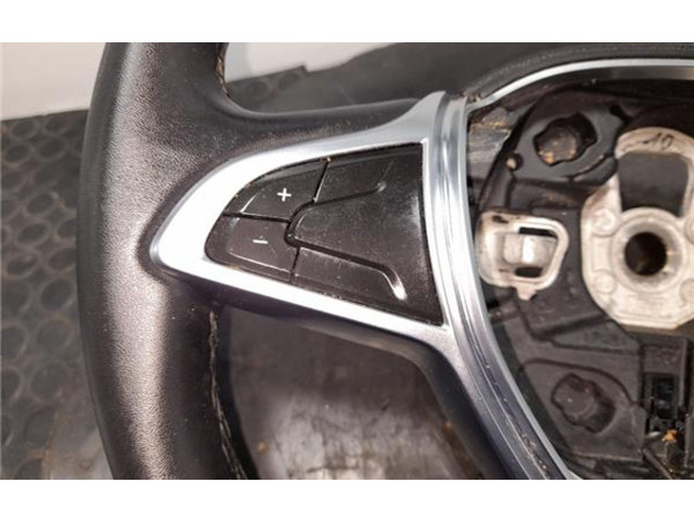 Руль Dacia Sandero  2008 - 2012 года 484007478R      