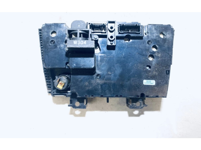 Блок управления климат-контролем 8691876, 03W09E   Volvo V70