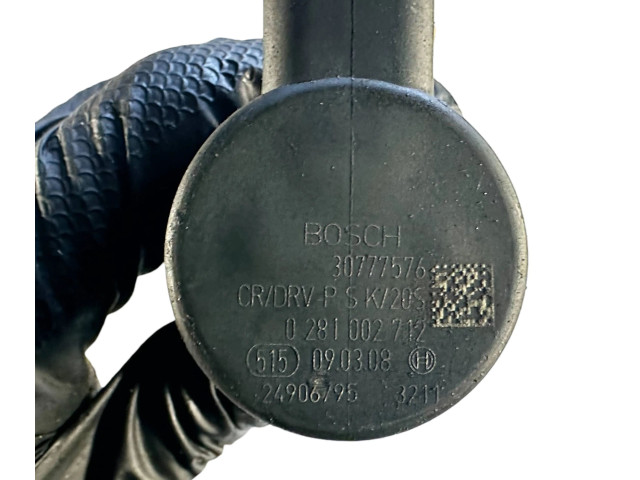 Топливная рампа 31259011, 006884L5   Volvo V70  