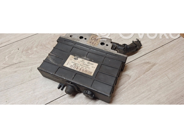 Блок управления коробкой передач 097927731   Audi 80 90 S2 B4