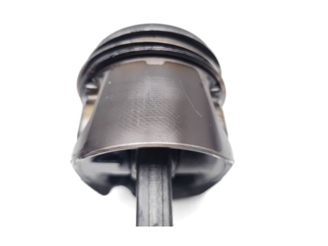 Píst OM640.940, 640.940 Mercedes-Benz A W169 OM640.940