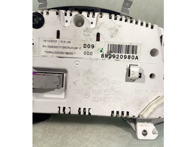 Přístrojová deska Audi TT Mk1 2003 8n2920980a