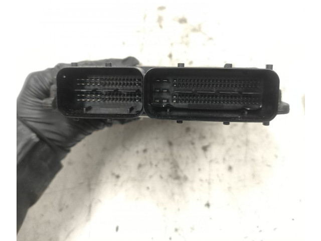 Řídící jednotka 4E0907409B, 0281011684 Audi A8 S8 D3 4E 2003