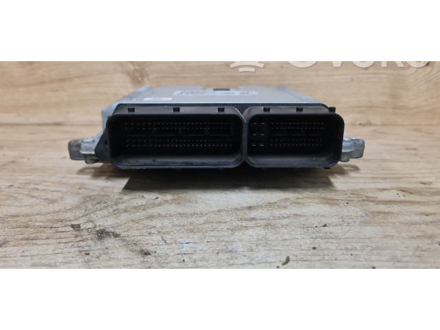 Блок управления двигателя 31336983, 0281018414 Volvo V70