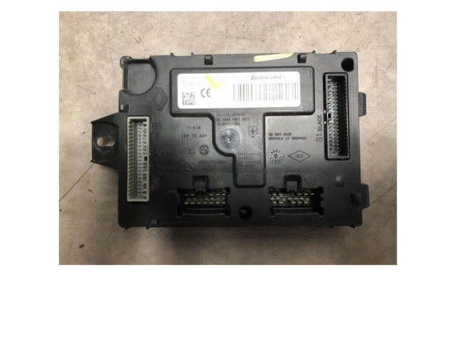 Блок предохранителей     Dacia Sandero    