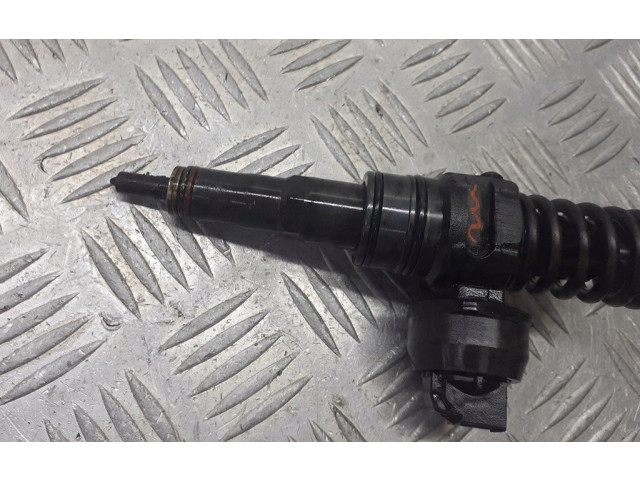 Форсунка 038130073AC Skoda Fabia Mk1 (6Y)