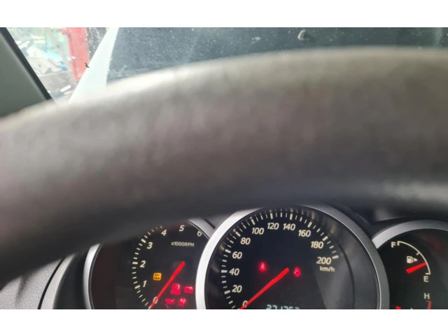 Přístrojová deska Suzuki Grand Vitara I 2009