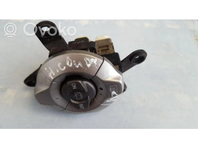 Переключатель дворников 9361027500 Hyundai Coupe