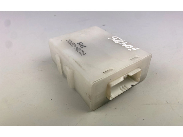 Блок управления 88035SA010 Subaru Forester SG