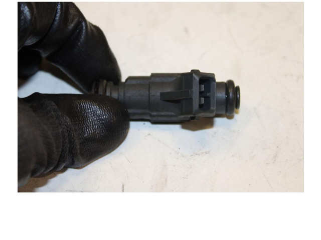 Vstřikovač 686, 004 Alfa Romeo Mito 955A1000